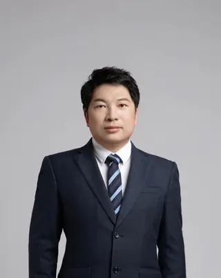 【主持人】杨绍辉-星奇(上海)半导体有限公司副总经理 【主持人】杨绍辉-星奇(上海)半导体有限公司副总经理